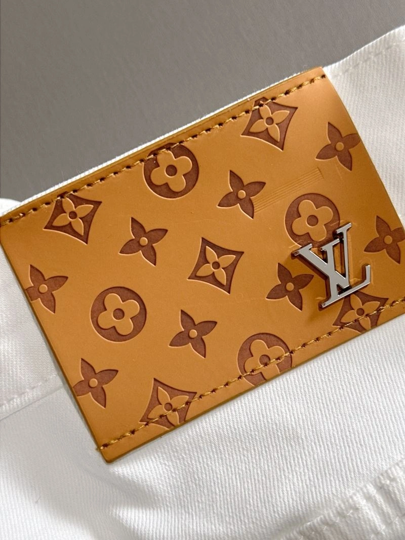 Supportive Louis Vuitton Jeans 138729