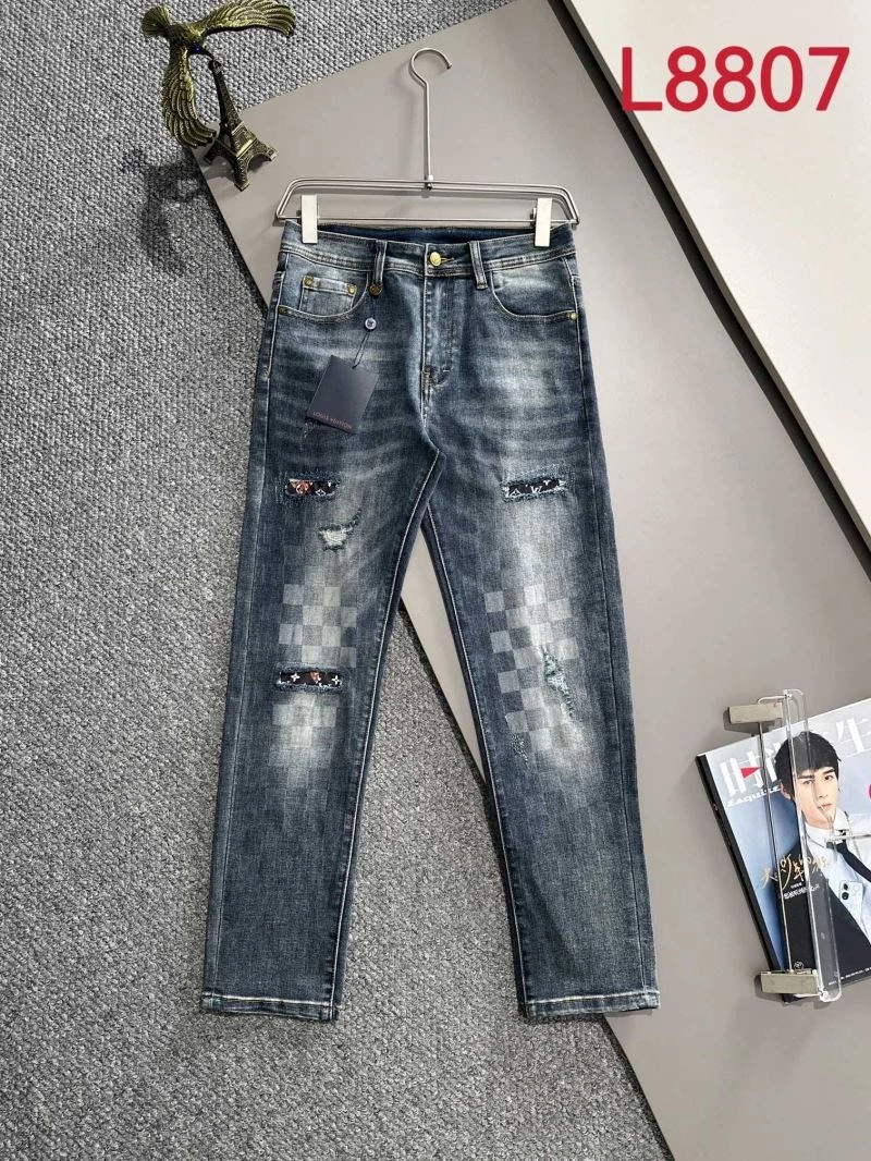 Effortless Louis Vuitton Jeans 138728