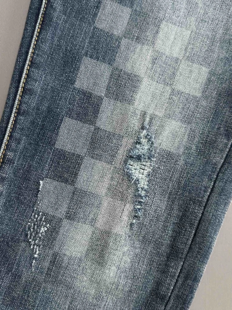 Effortless Louis Vuitton Jeans 138728