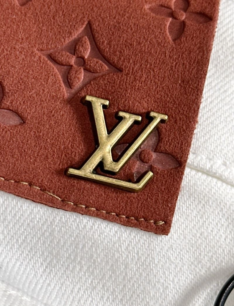 Seasonal Louis Vuitton Jeans 138720