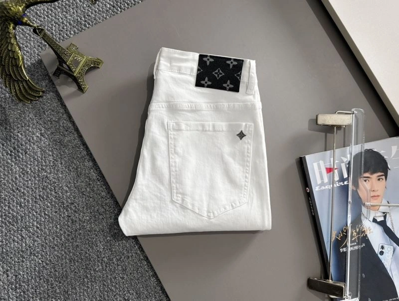 Louis Vuitton Jeans Efficient 138701