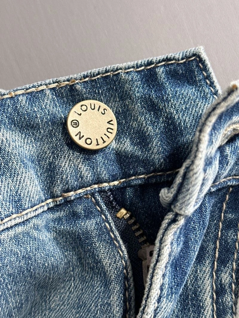 Sustainable Louis Vuitton Jeans 138711