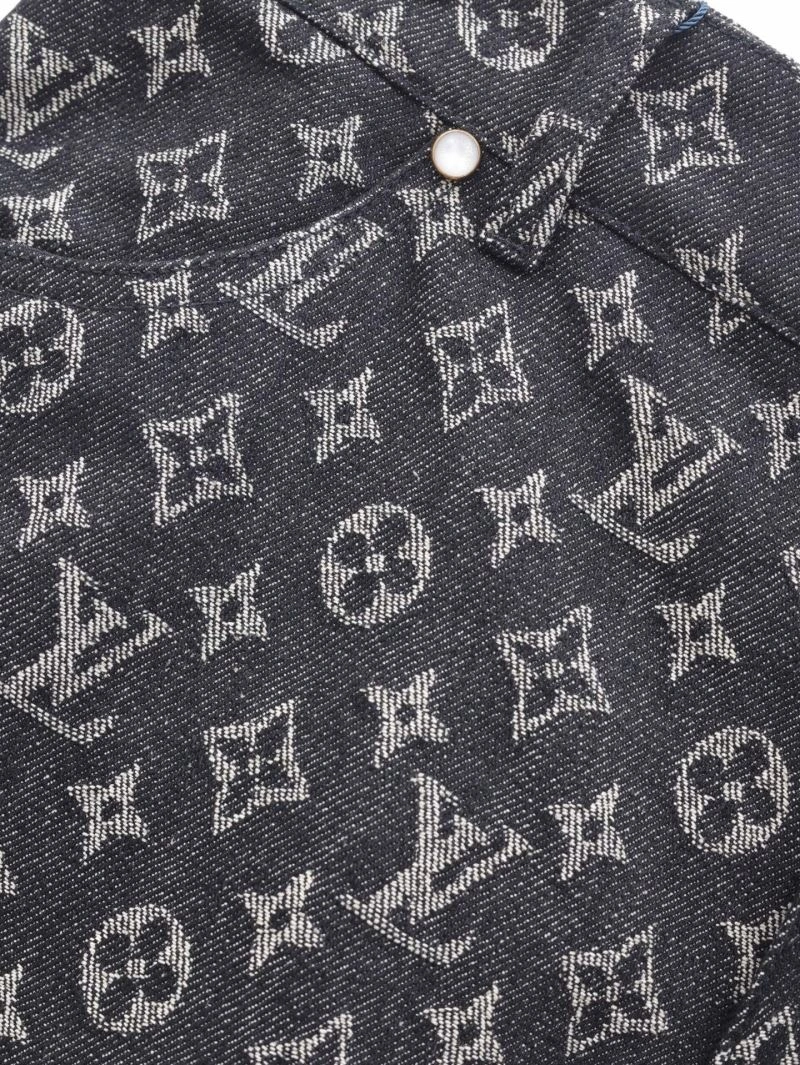 Resilient Louis Vuitton Jeans 138707