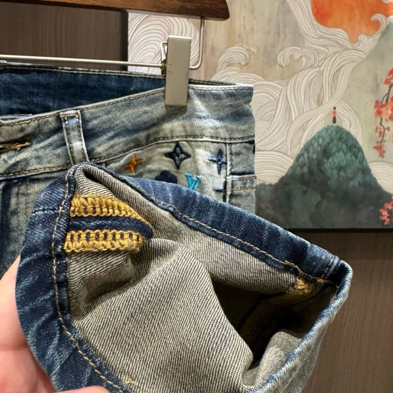 Affordable Louis Vuitton Jeans 139130