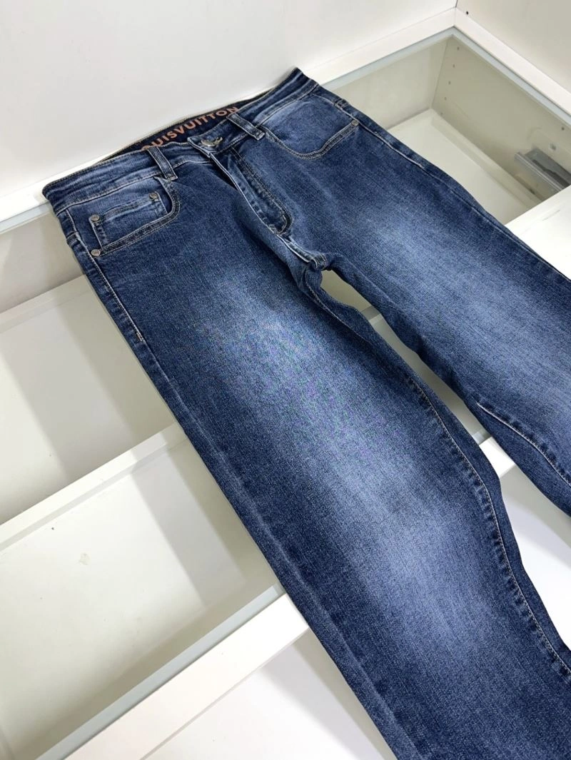 Refined Louis Vuitton Jeans 137934