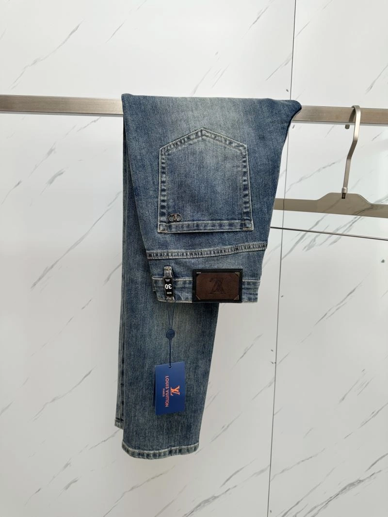 Bold Louis Vuitton Jeans 137932