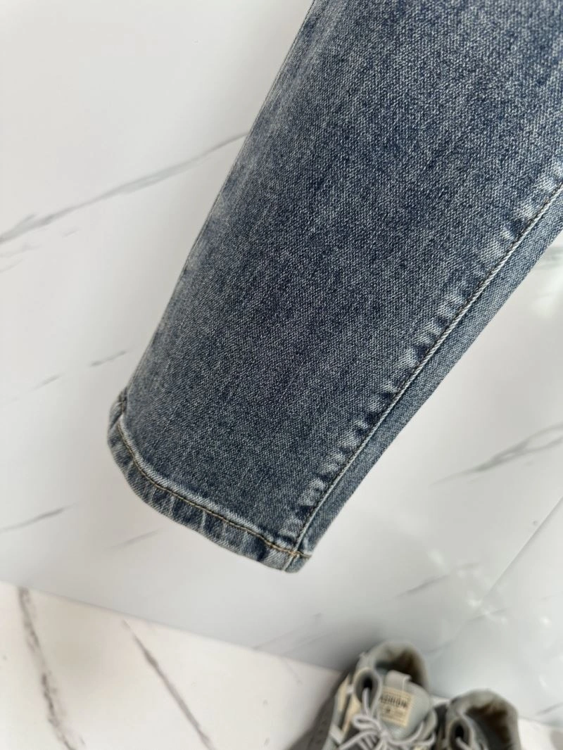 Bold Louis Vuitton Jeans 137932