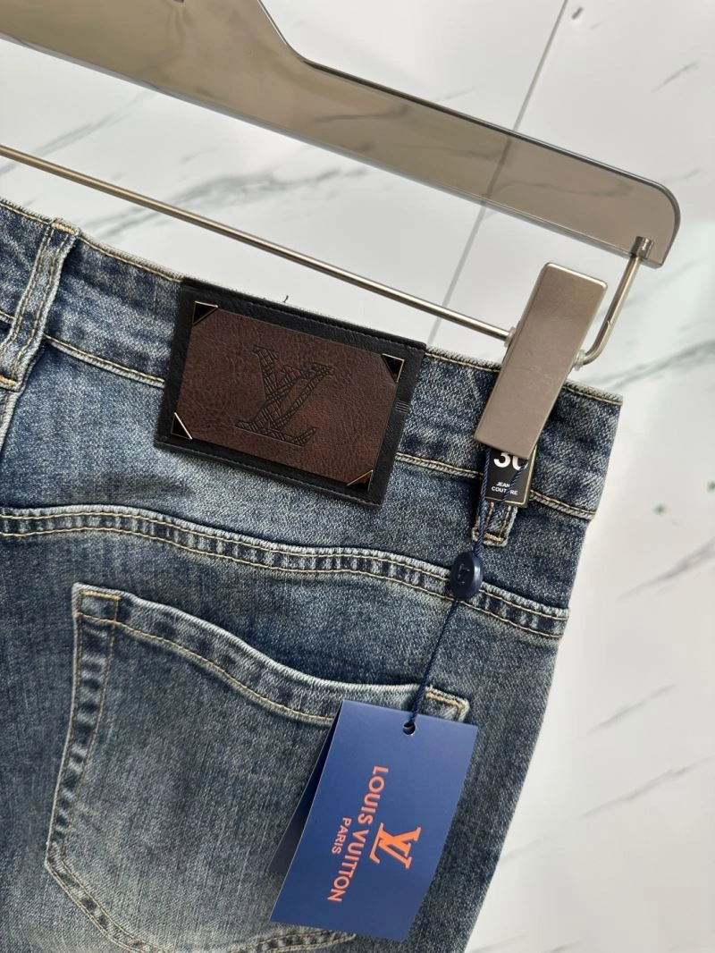 Bold Louis Vuitton Jeans 137932