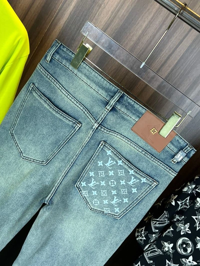 Louis Vuitton Jeans Sustainable 137910