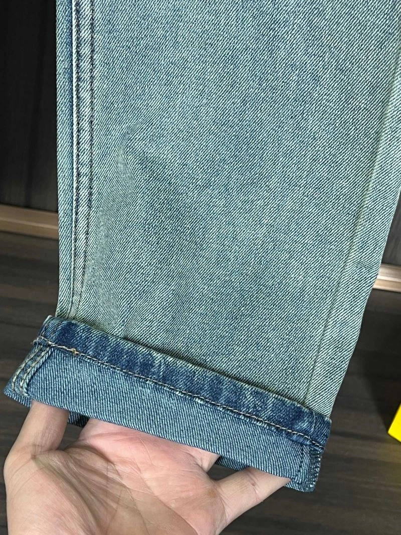Louis Vuitton Jeans Sustainable 137910