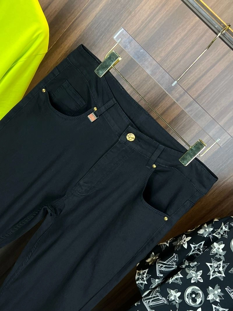 StreetReady Louis Vuitton Jeans 137909