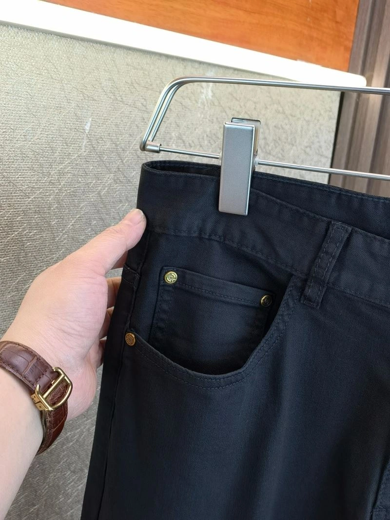 RelaxedFit Louis Vuitton Jeans 137896