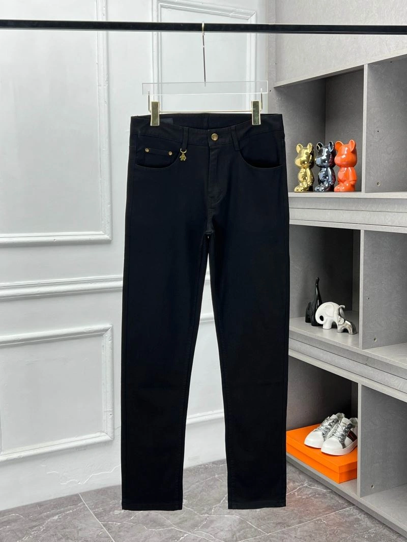 ModernLook Louis Vuitton Jeans 137900