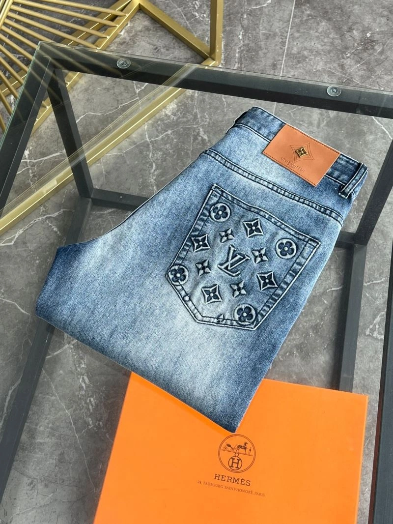 Refined Louis Vuitton Jeans 137898