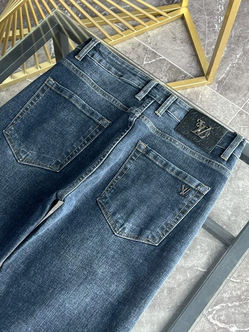 Compact Louis Vuitton Jeans 137904