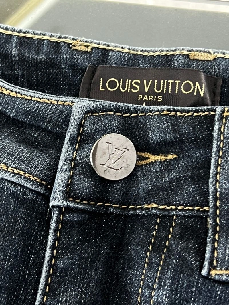 Compact Louis Vuitton Jeans 137904