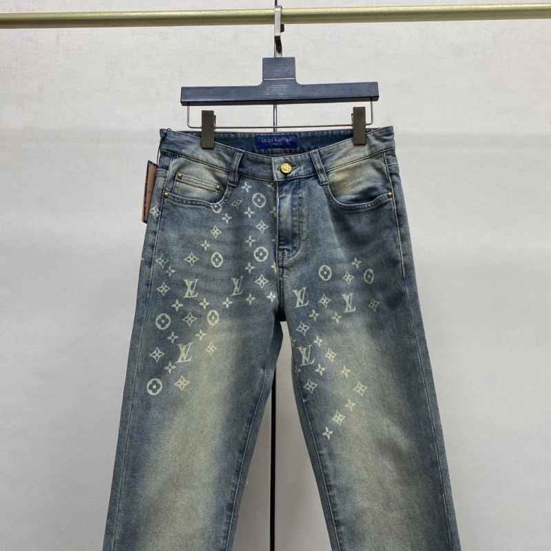 Stylish Louis Vuitton Jeans 137891