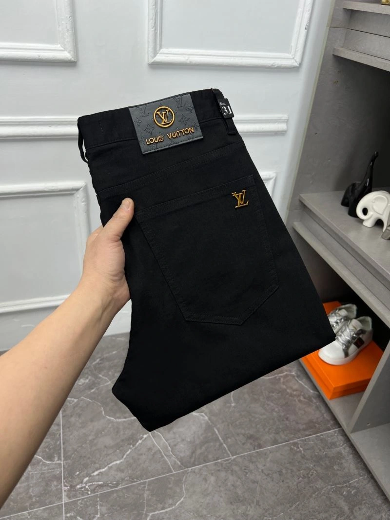 Contemporary Louis Vuitton Jeans 137880