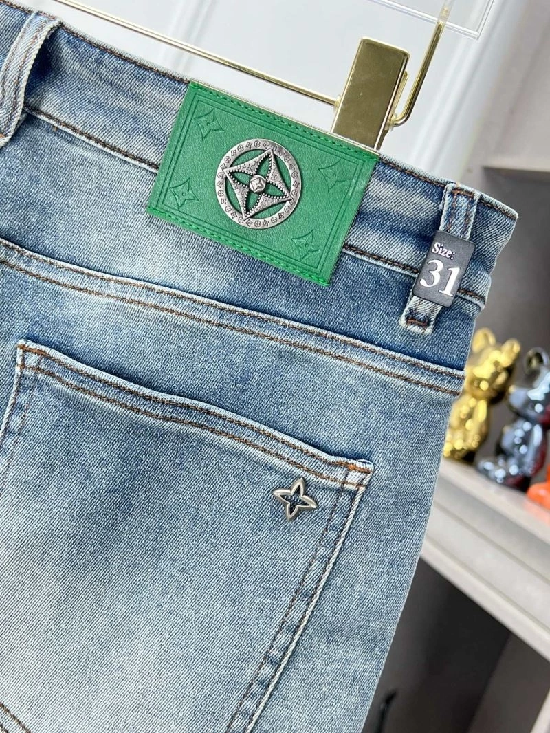 EyeCatching Louis Vuitton Jeans 137878