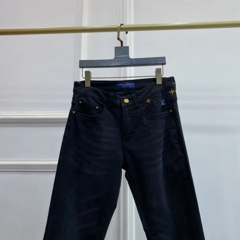 Louis Vuitton Jeans Youthful 137876