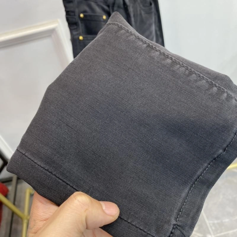 Louis Vuitton Jeans Youthful 137876