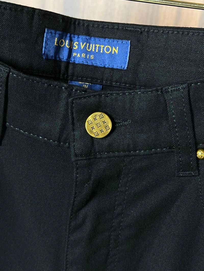 Sleek Louis Vuitton Jeans 137874