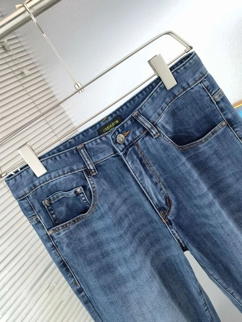 Effortless Louis Vuitton Jeans 137868