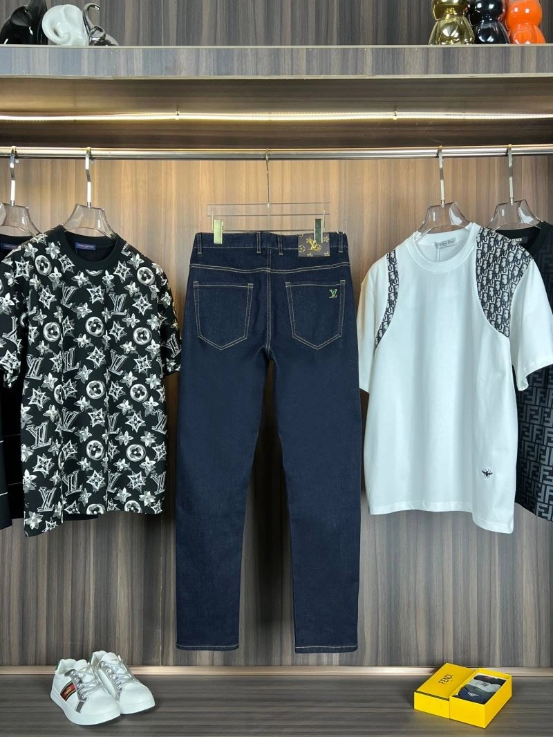 Sustainable Louis Vuitton Jeans 137866