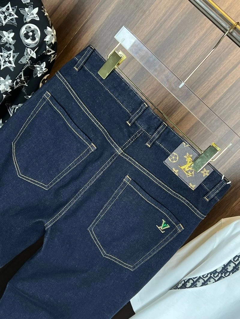 Sustainable Louis Vuitton Jeans 137866