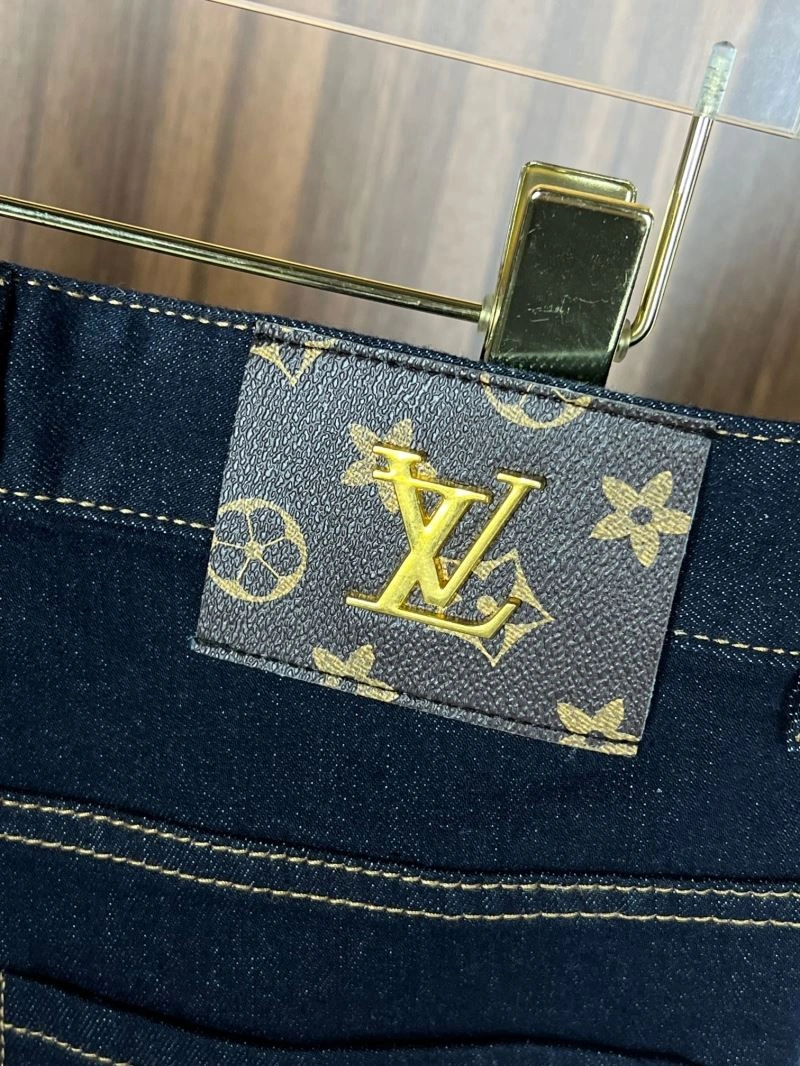 Sustainable Louis Vuitton Jeans 137866