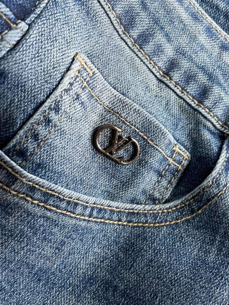 Durable Louis Vuitton Jeans 136998