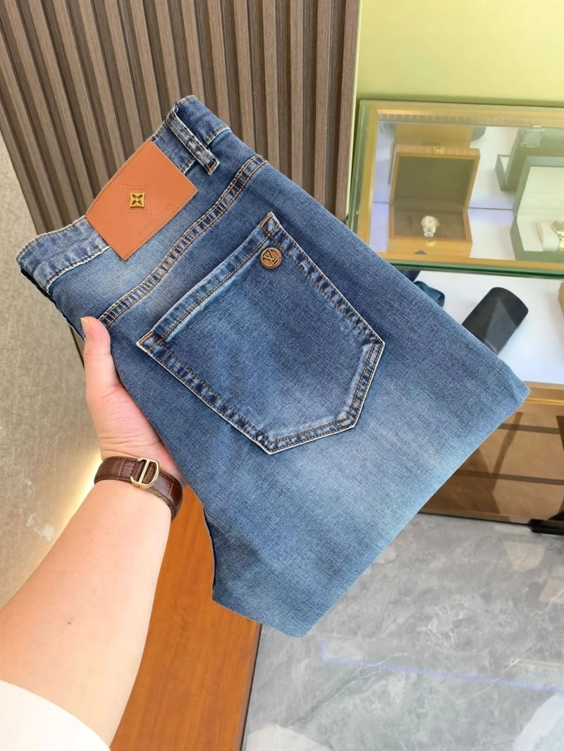 HighQuality Louis Vuitton Jeans 136993