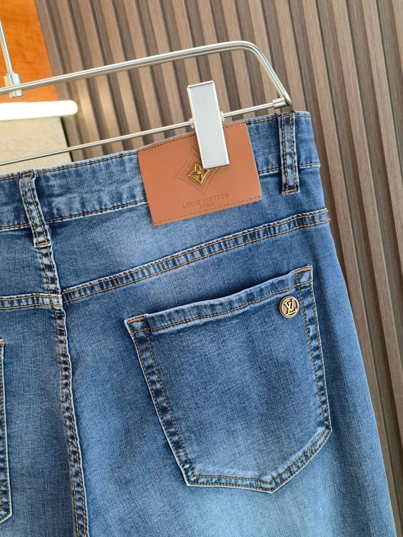 HighQuality Louis Vuitton Jeans 136993