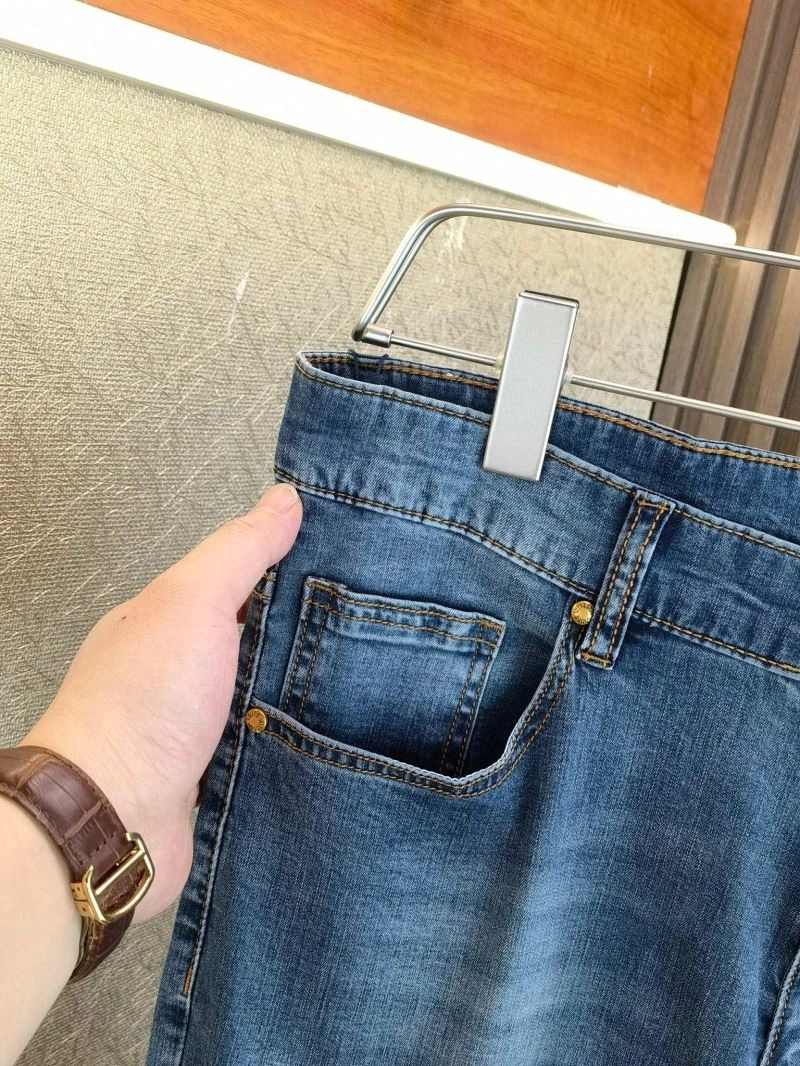 HighQuality Louis Vuitton Jeans 136993