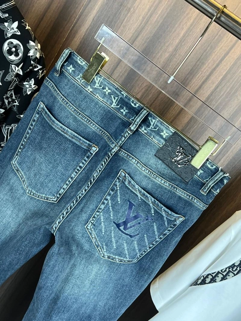 Louis Vuitton Jeans Upgraded 137000