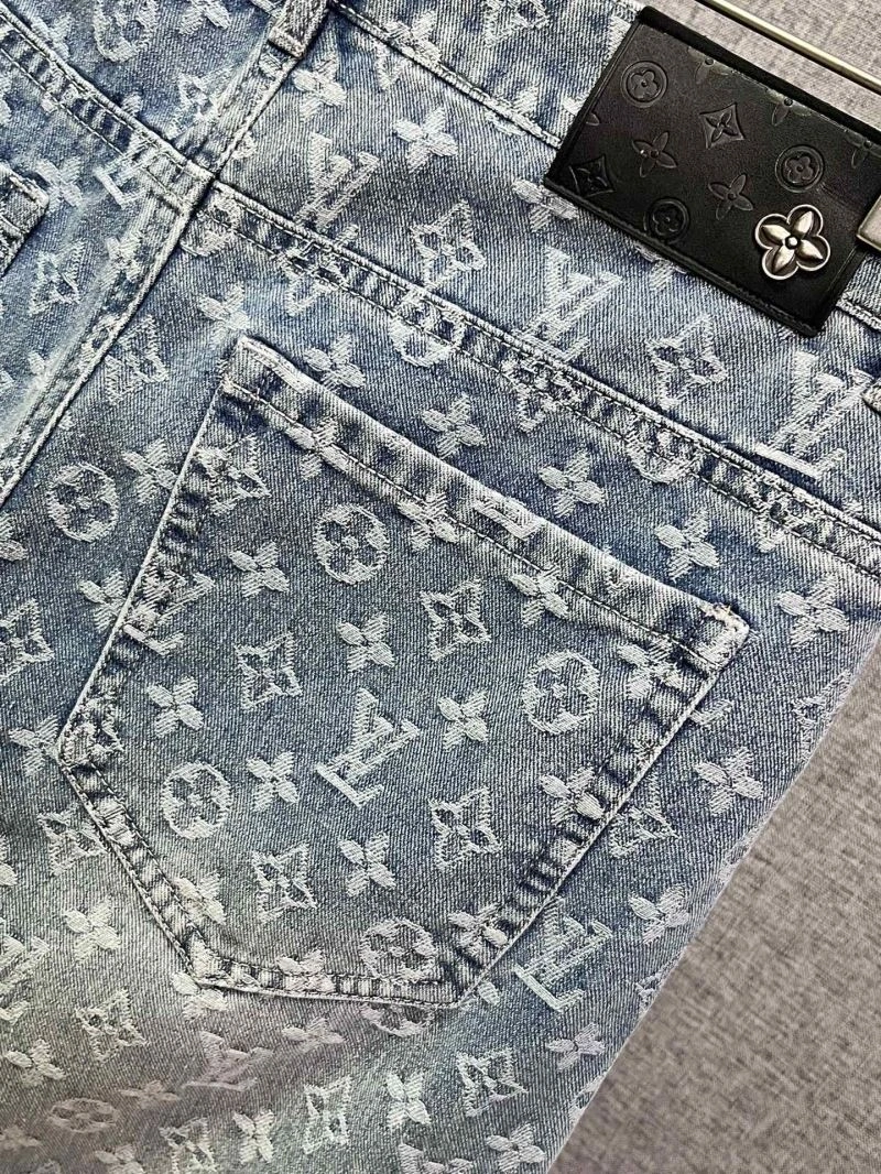 ModernLook Louis Vuitton Jeans 130334