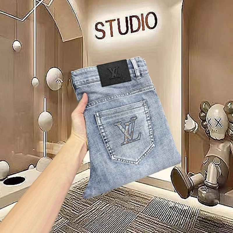 Fashionable Louis Vuitton Jeans 136995
