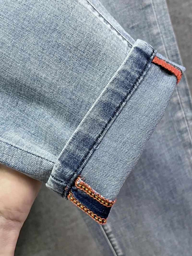 Fashionable Louis Vuitton Jeans 136995