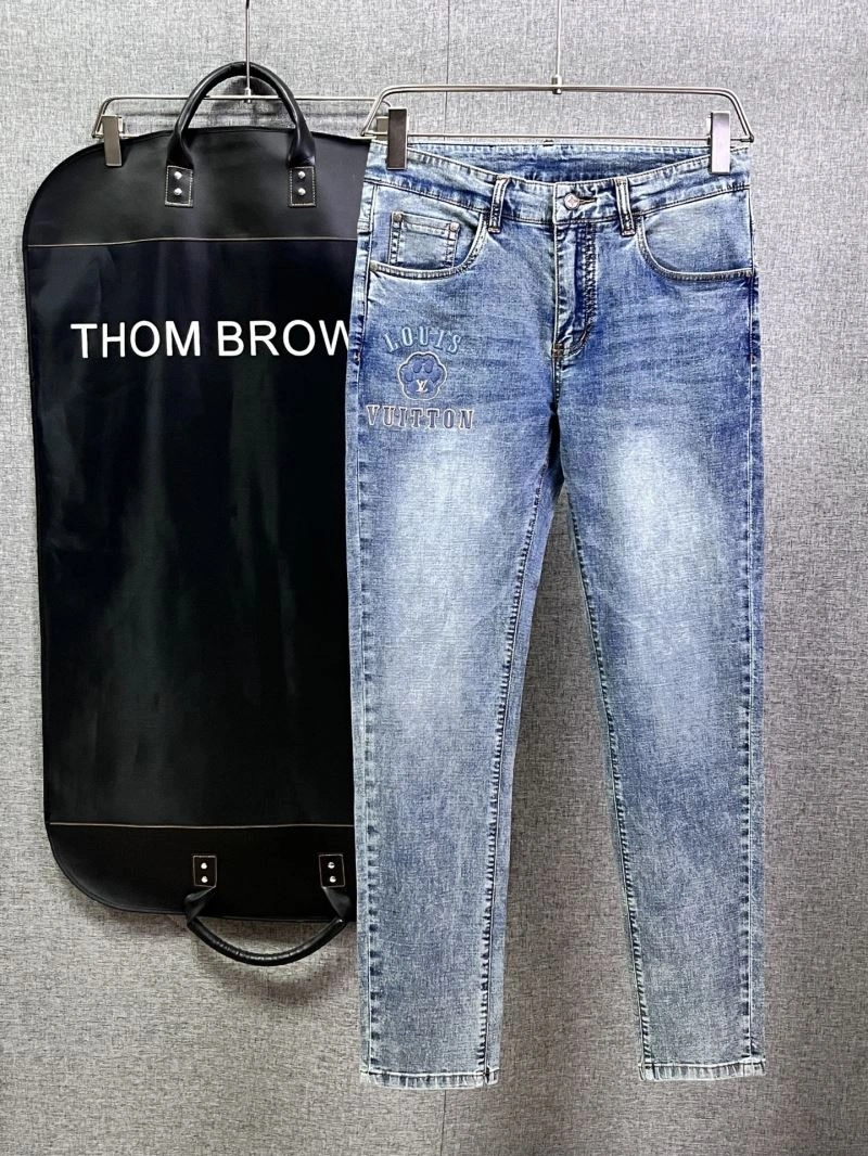 Louis Vuitton Jeans Modern 136977