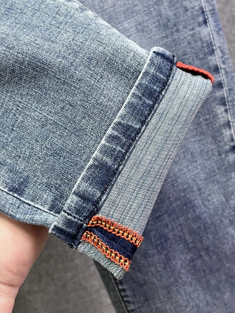 Louis Vuitton Jeans Modern 136977