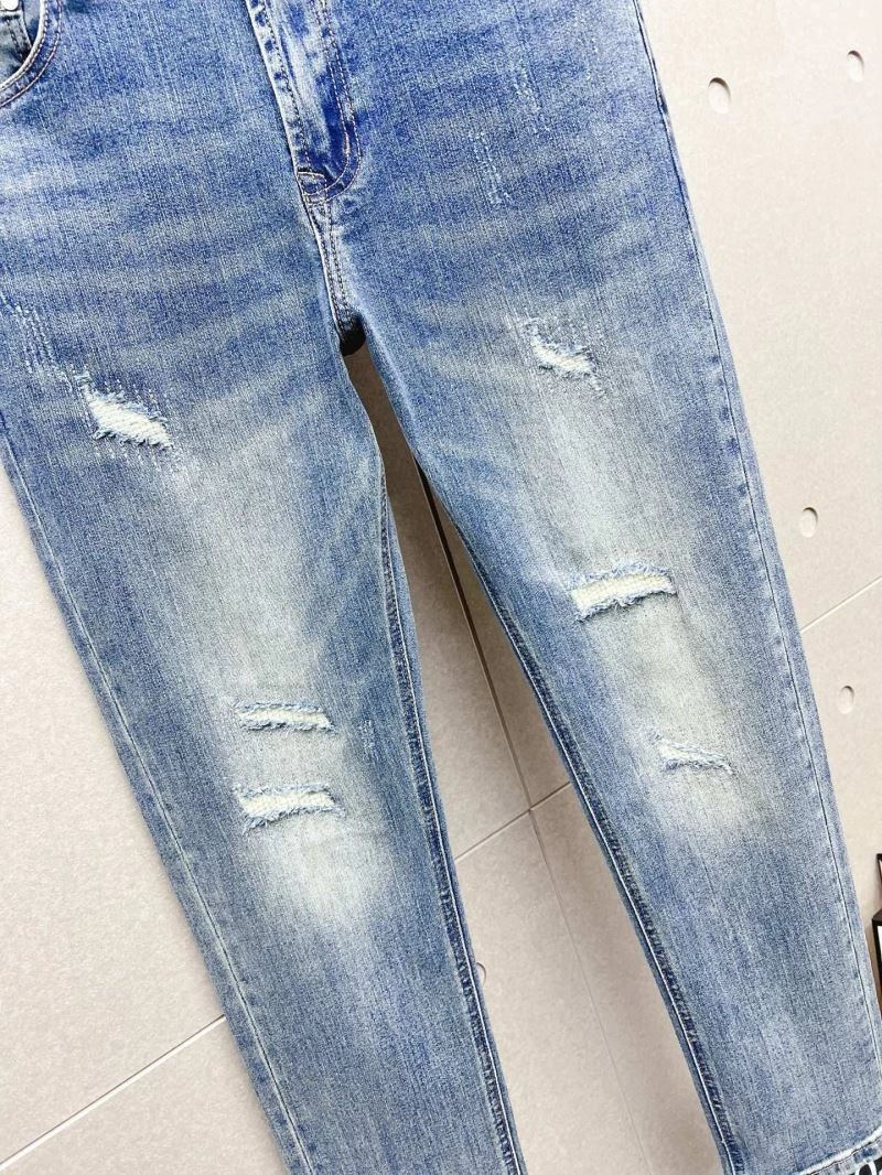 Louis Vuitton Jeans Trendsetting 136975