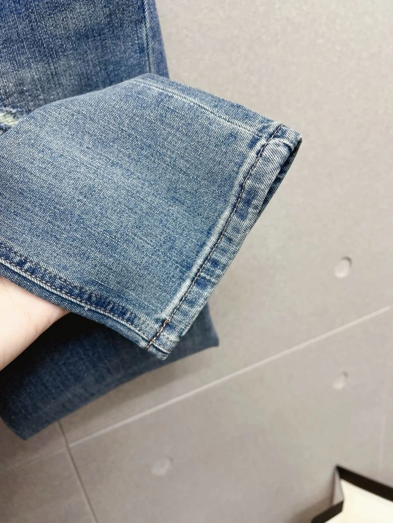 Louis Vuitton Jeans Trendsetting 136975