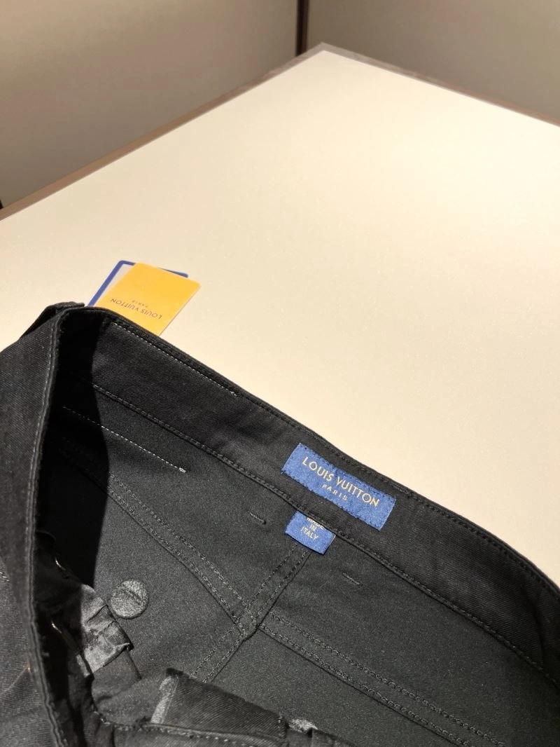 TimelessDesign Louis Vuitton Jeans 136970