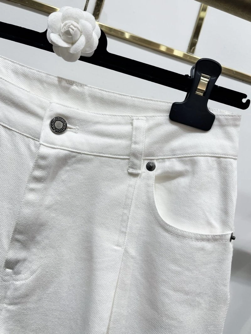 Sustainable Louis Vuitton Jeans 131102
