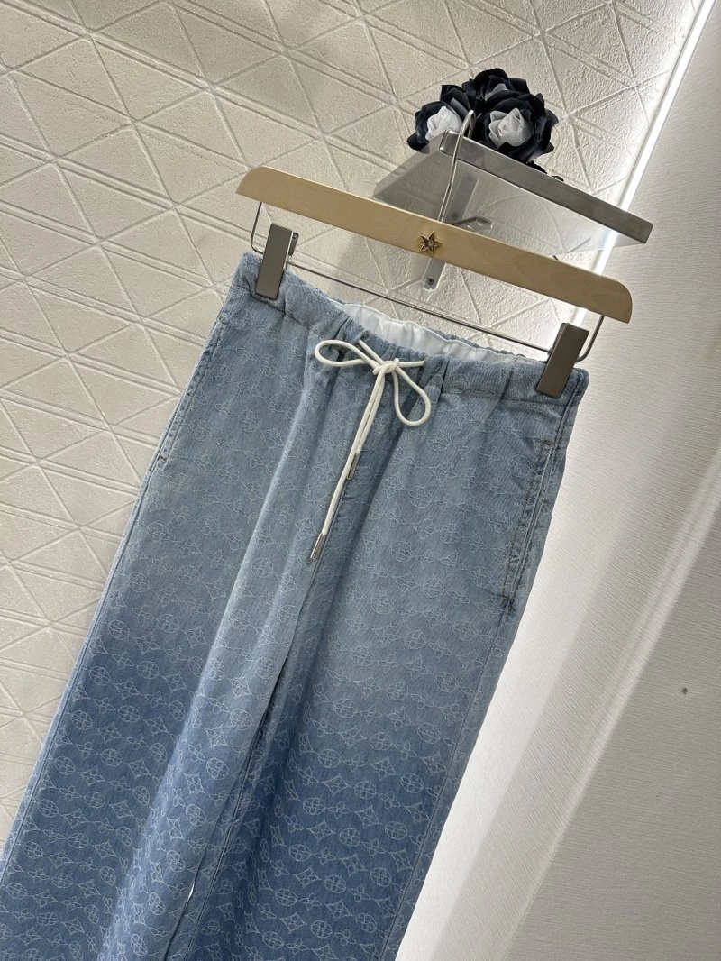 Upgraded Louis Vuitton Jeans 131095