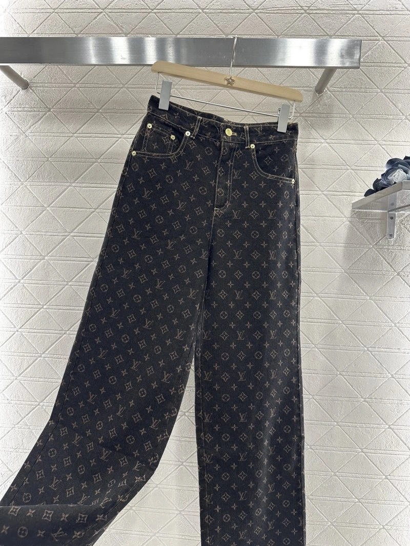 Louis Vuitton Jeans OnTrend 131089
