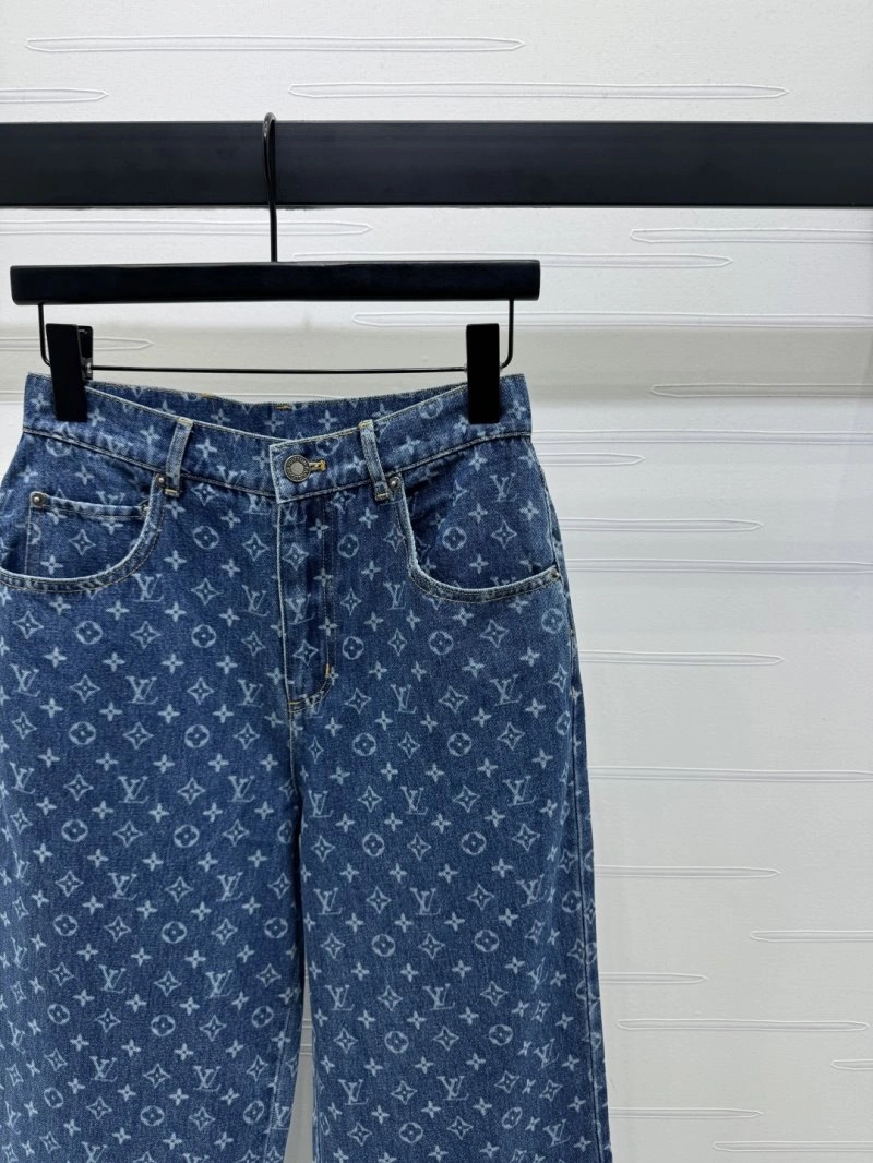 MultiPurpose Louis Vuitton Jeans 131829