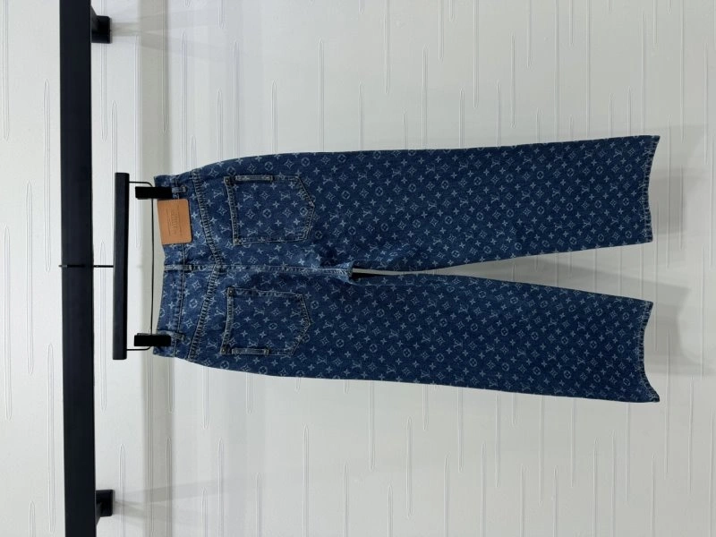MultiPurpose Louis Vuitton Jeans 131829