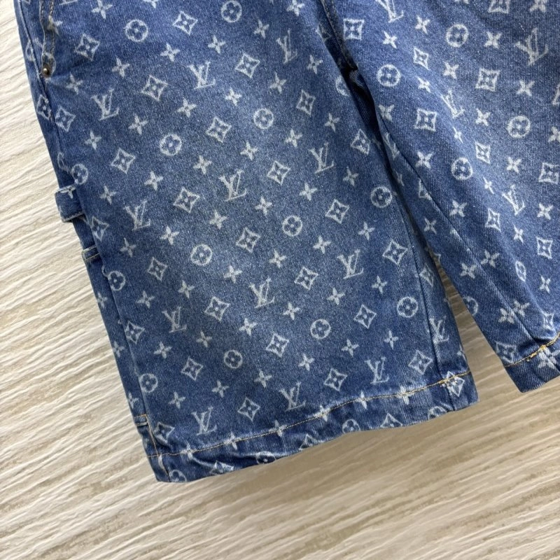 Snug Louis Vuitton Jeans 131813