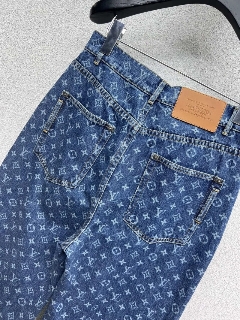 ComfortFit Louis Vuitton Jeans 131831
